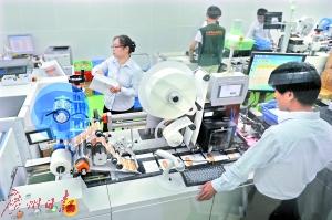 護(hù)照、港澳通行證制作也需要用到風(fēng)淋室